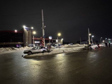 Трое курян получили травмы в ДТП на проспекте Дружбы