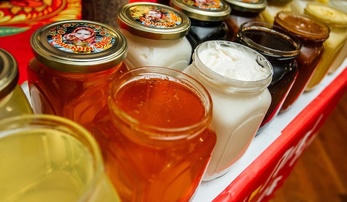 В Курске до 7 марта проходит межрегиональная ярмарка около ТЦ «МегаГРИНН»