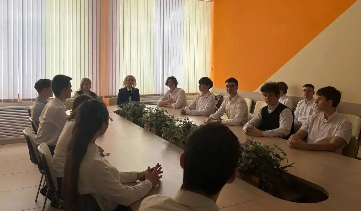 Прокуратура проводит антинаркотическую профилактику в школах Курска