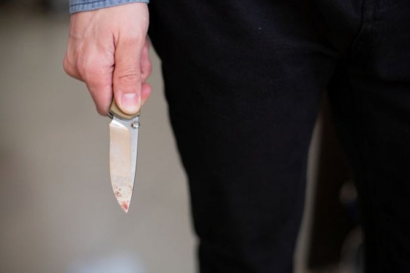 В Железногорске завершено расследование дела о нападении подростка с ножом на 19-летнего юношу