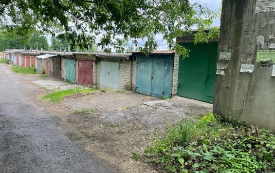 В Курске планируют демонтировать около 30 самовольно установленных гаражей