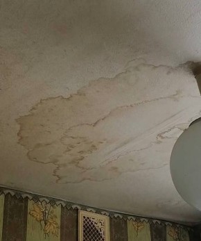 В Курске подрядчика заставили исправить бракованный ремонт крыши