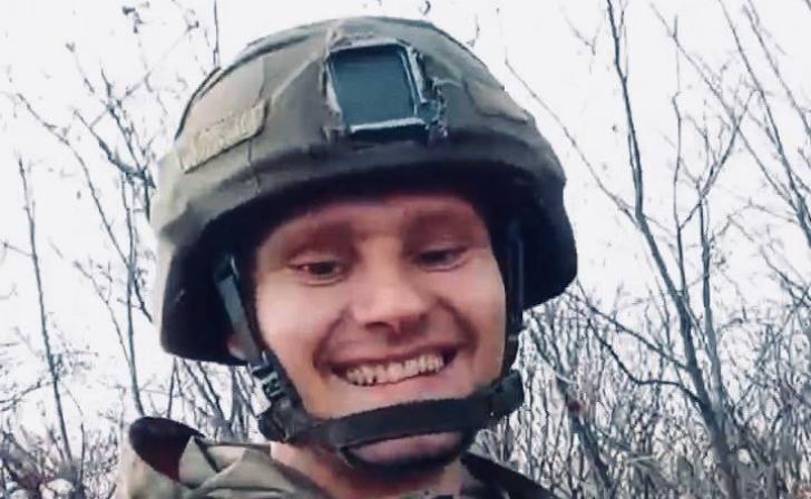 Хинштейн пообещал увековечить погибшего на СВО депутата Железногорска