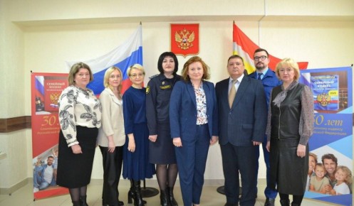 � ������ �������� 30-����� ��������� ������� ���������� ���������