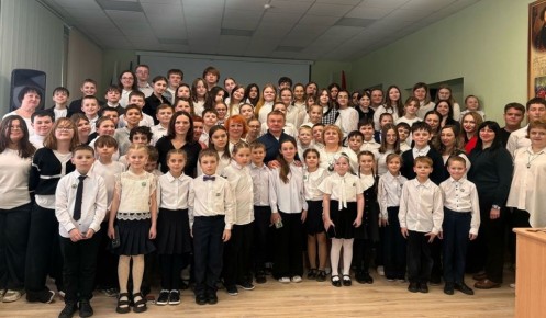 Курские школьники встретились с актером Владимиром Сычевым