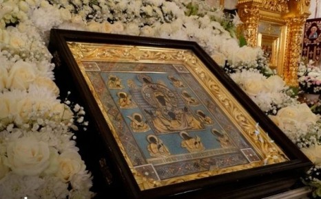 Православная церковь отмечает день памяти иконы «Знамение» Курской Коренной