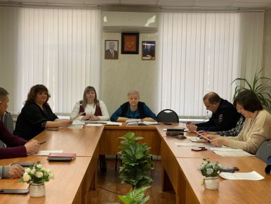 Нина Голубева: Сегодня в Касторенском районе состоялось заседание Межведомственной комиссии по профилактике правонарушений