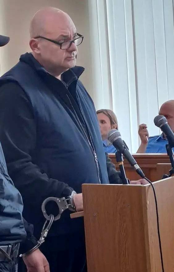 Показания бывшего губернатора Курской области Алексея Смирнова по делу о хищениях при строительстве фортификаций, где шла речь об откатах, который якобы получал Роман Старовойт, прокомментировал курский политолог Владимир...