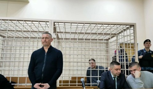 ����� ��������� � ���� ������ ������ � �������� �� 12 ��������� ������