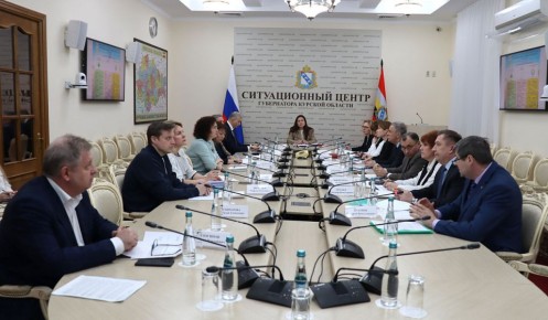 � ������ �������� ���������� ������ � �������� ����� � �����