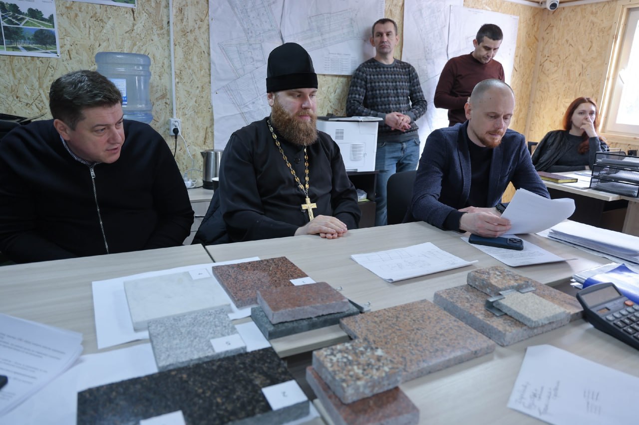 В Курске продолжается масштабная реконструкция Мемориала павшим в годы Великой Отечественной войны