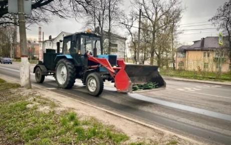 Мэр Курска пожаловался на нехватку спецтехники для уборки