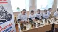 Тимуровцы с Орлятами России Стакановской школы приступили к изготовлению очередной партии окопных свечей для участников СВО