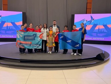 Курские ученики приняли участие в фестивале «Невские ласточки» в Санкт-Петербурге