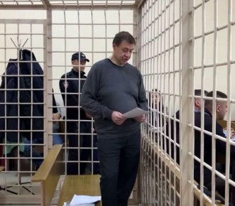 «Мне стыдно, прошу учесть мое здоровье», — бывший замгубернатора Курской области Дедов попросил суд смягчить наказание