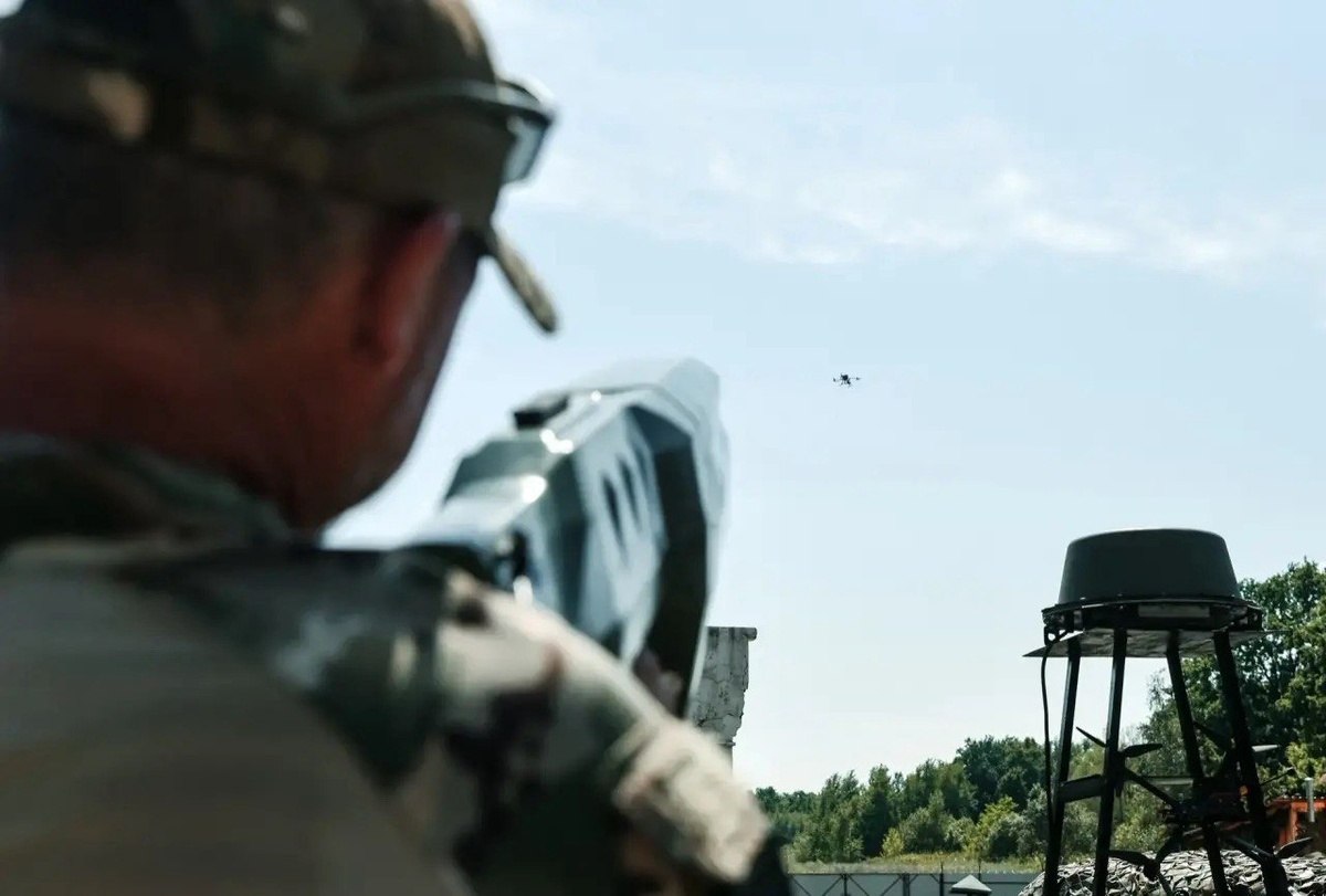 Александр Хинштейн рассказал, как на Курском рубеже сегодня противостоят дронам ВСУ