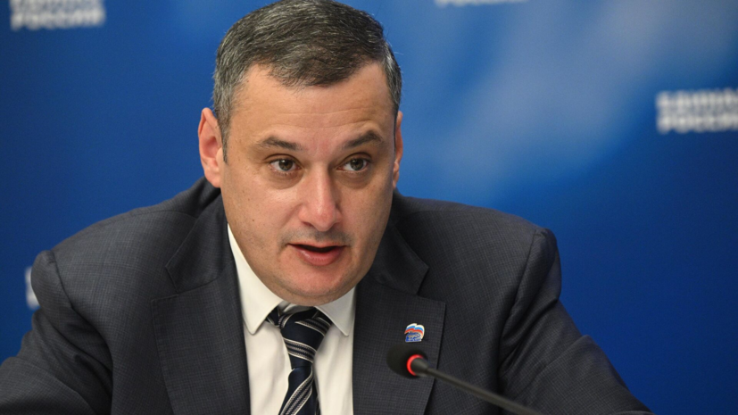 Хинштейн назвал позорной историю хищений при строительстве укреплений