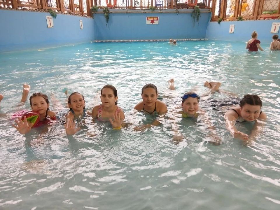 Воспитанники Щигровского центра социальной помощи семье и детям «Импульс» здорово провели время, посетив аквапарк