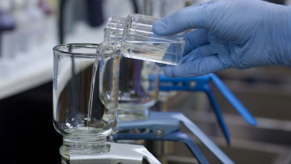 Алексей Клемешов: Уважаемые льговчане!. Продолжаю держать на личном контроле тему, которая волнует практически каждого из нас — качество питьевой воды в городе