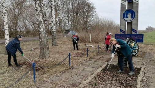 В Обоянском районе продолжается месячник чистоты