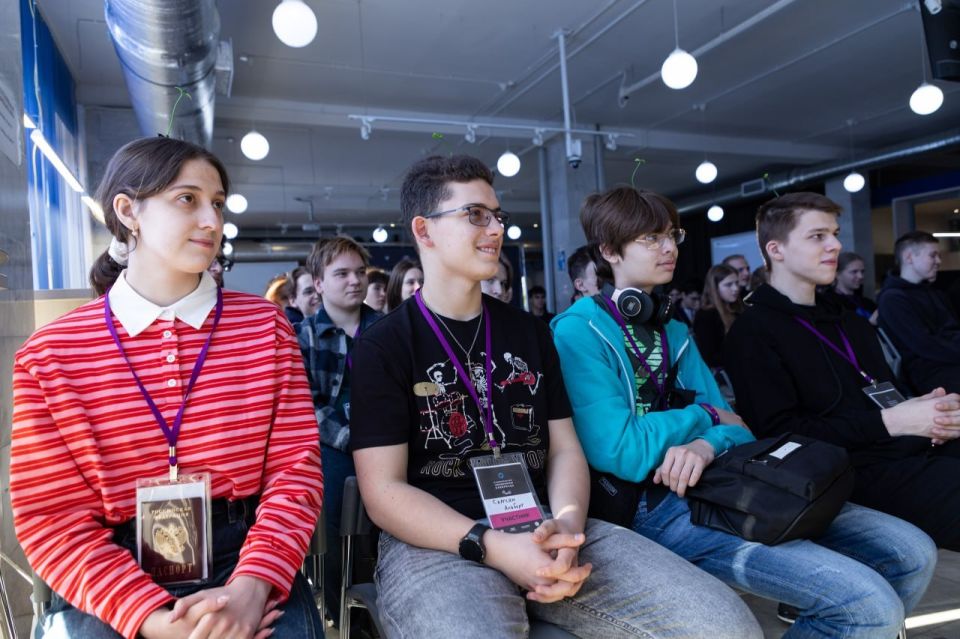 Курские школьники принимают участие в финале Национальной технологической олимпиады по профилю «Квантовый инжиниринг»