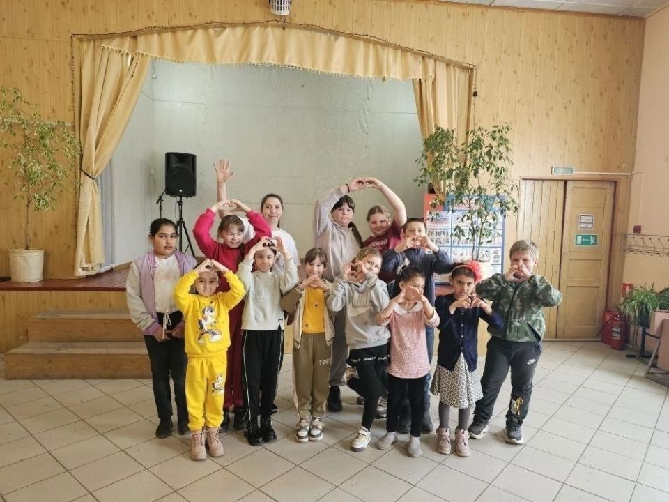 В Верхнехотемльском СДК состоялась игровая программа «Здоровое поколение»