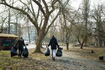В Курском общегородском субботнике приняло участие около 4 тысяч человек