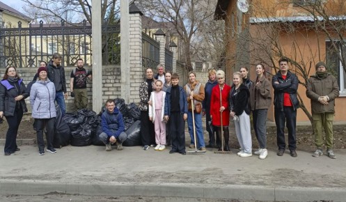 Редакция РИА «Курск» присоединилась к первому общегородскому субботнику