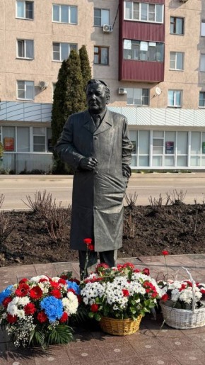 �������, ��������� �������� ���������� ������������ ��� ����� ���������