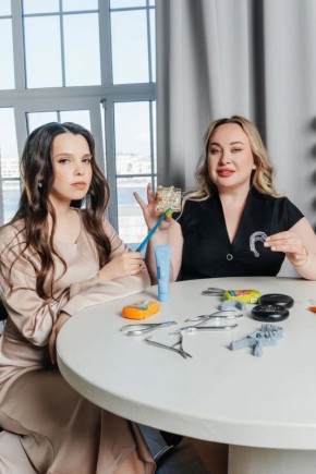 Как сохранить улыбку на многие годы: важность ухода за коронками и имплантами