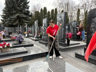 В Курске состоялась акция «Память. Долг. Уважение»