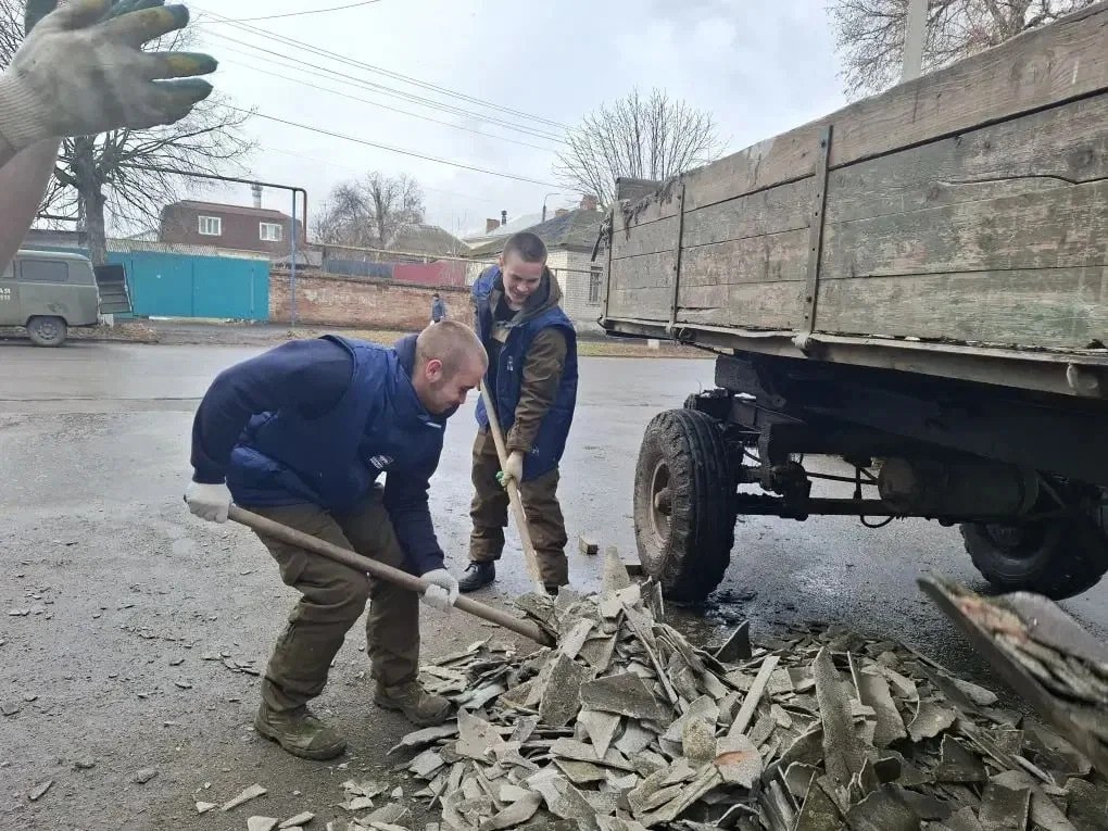 В волонтёрском лагере «Курский рубеж» продолжается 18-я смена