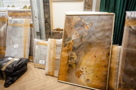 ����� ������������ �������������� ����� ���������� � �����