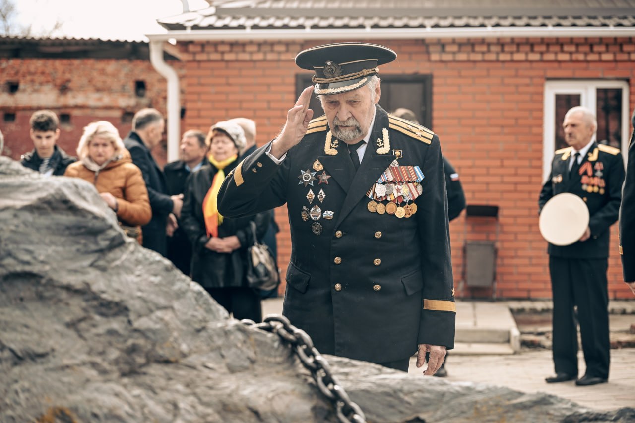 7 апреля в Российской Федерации отмечается День памяти погибших подводников