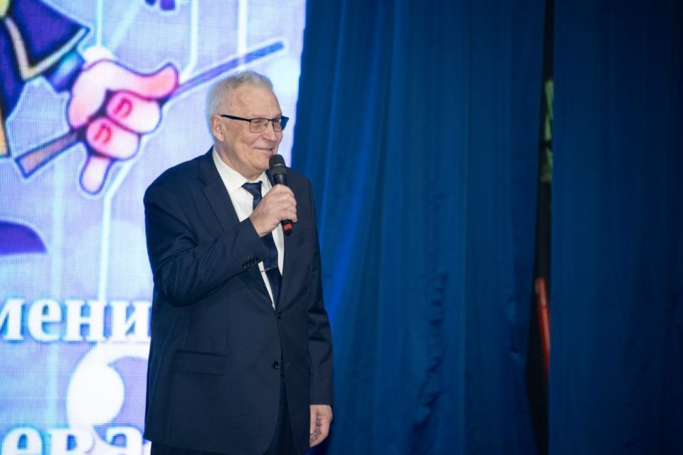 �������� ������� ��� ��������� ������ ��������� ��������� ������������ ��������� � ��������� 17-�� �������� ���� � ������������ ��������� ����������� ��. �.�. ��������� ��� ������� �����