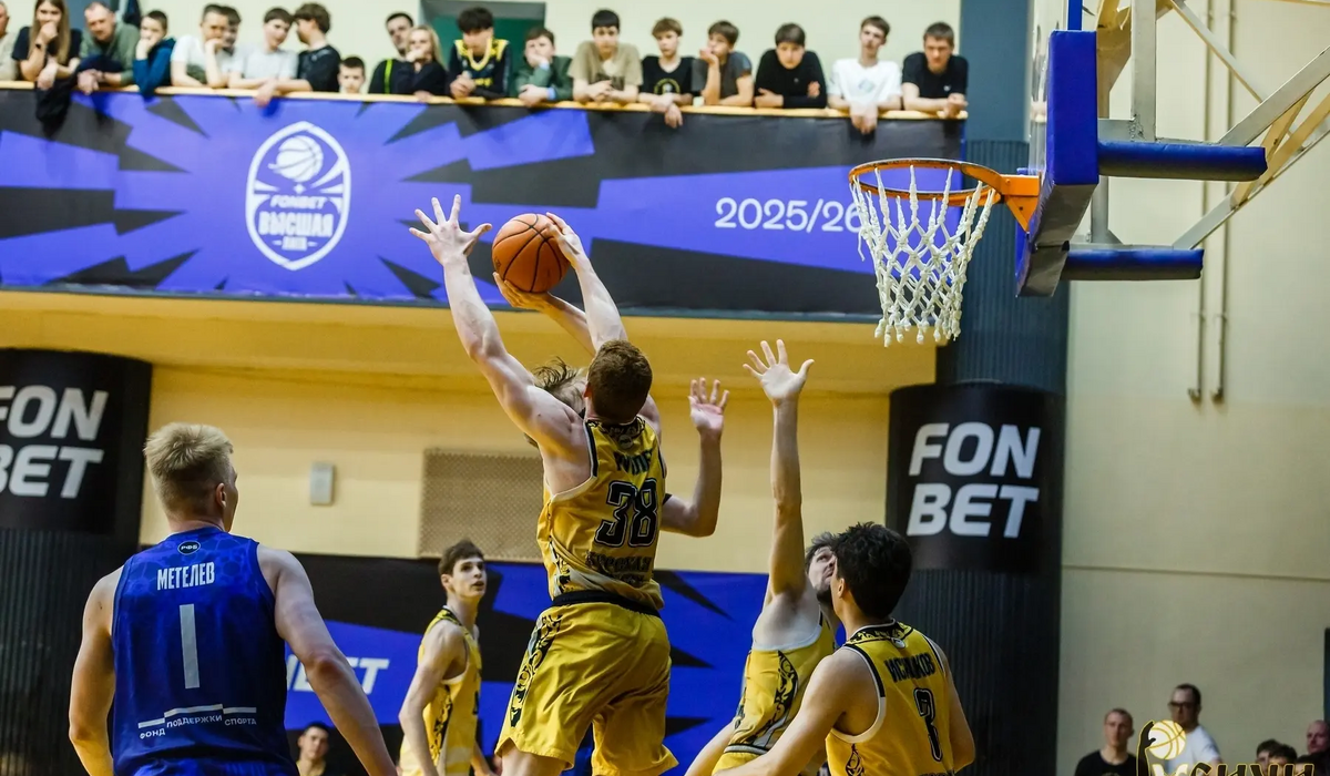 Курские «Русичи» завершили полуфинальную серию победой