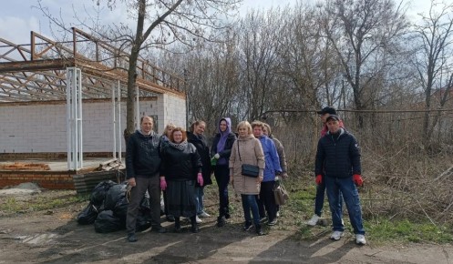 В Курске 3500 человек приняли участие в уборке улиц