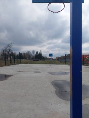 В Беседино Курского района обновят покрытие баскетбольной площадки