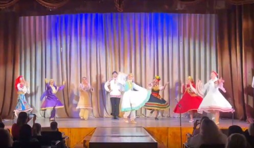 В Курске подвели итоги смотра самодеятельного творчества работников образования