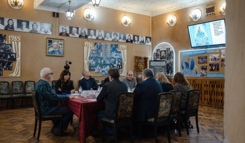 В Курске провели первое заседание Попечительского совета ТЮЗа