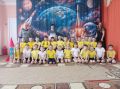 В рамках мероприятий, посвящённых Дню космонавтики, в детском саду "Улыбка" прошло спортивное развлечение «Вперед, к звездам!»