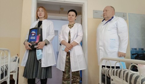 � ������ �������� 200 ������� � �������� ��� ������� � �����