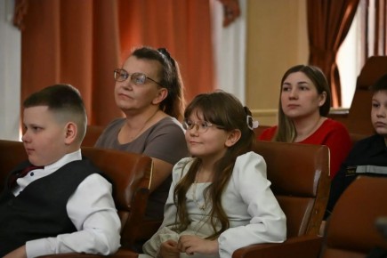 «Пасхальная радость» объединила юные таланты Курской области