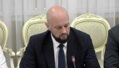 «Почему должным образом не убирается город?» На заседании регионального Правительства обсудили ситуацию с поддержанием чистоты в Курске