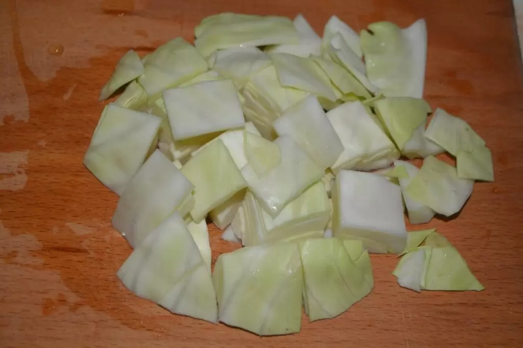 Квашеная капуста с японским огурцом: оригинальный подход к известному блюду