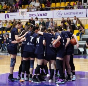 Курское «Динамо-Фарм» вышло в финал суперлиги, обыграв чемпионок