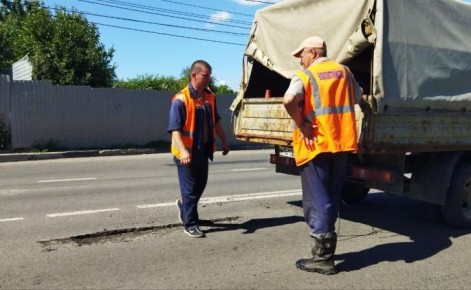 В Курске еще не стартовал ремонт дорог