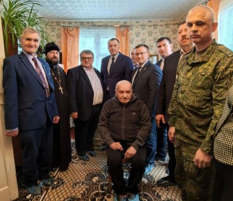 ���� 100-������ ������ ������� ������������ � ������� ������ ���� ������� ������� ������� ������������� ����� ������ ��������� ��������