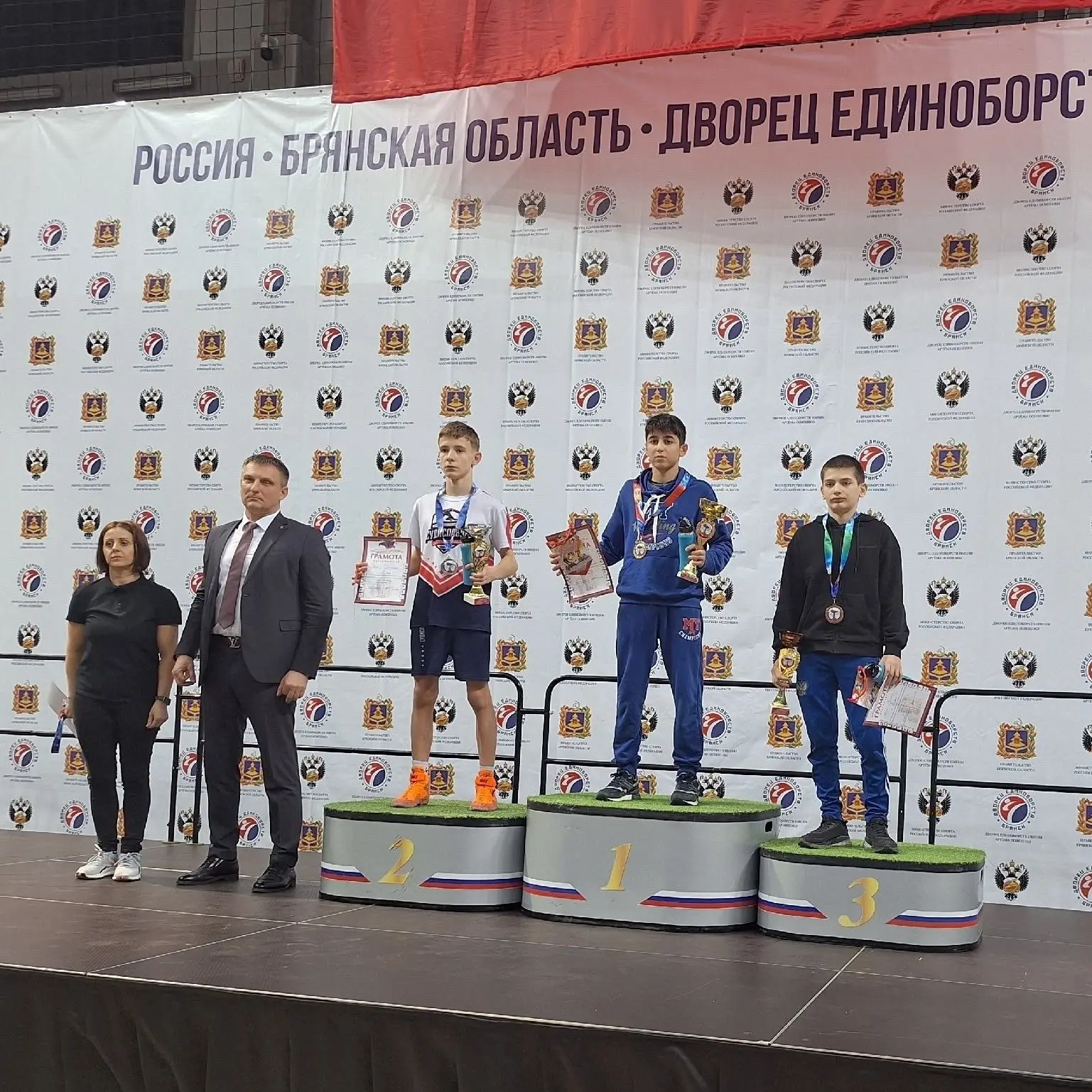 В Брянске курянин Петр Кулиш стал бронзовым призером Всероссийских соревнований по вольной борьбе