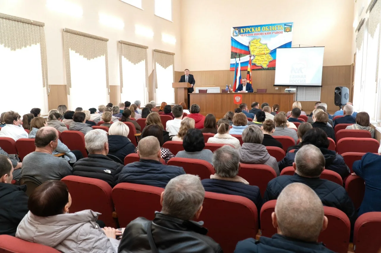 Накануне в Черемисиновском районе прошла встреча с ректором Курского ГАУ Александром Мусьял